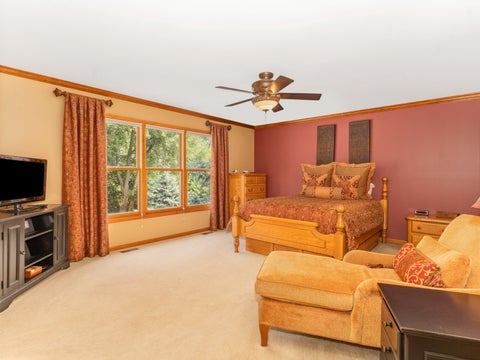 Tiny photo for 707 Evergreen Lane, Sugar Grove, IL 60554 (MLS # 12738123)