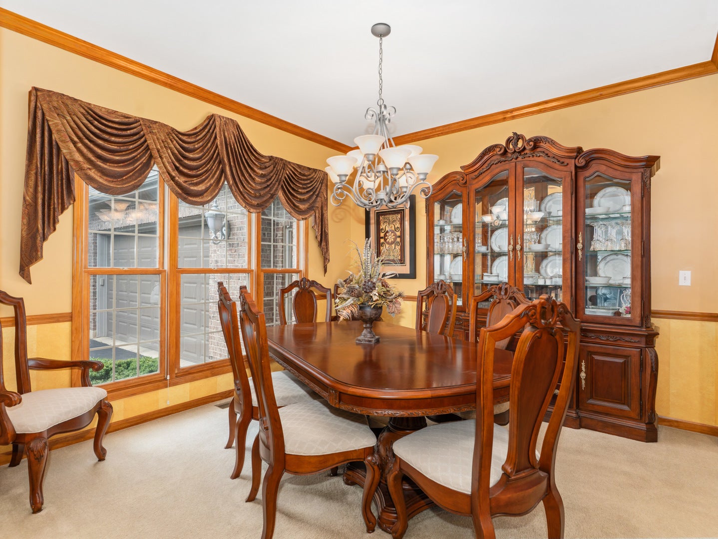 707 Evergreen Lane