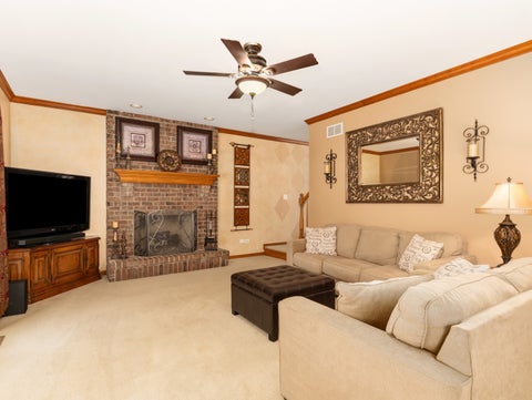 Tiny photo for 707 Evergreen Lane, Sugar Grove, IL 60554 (MLS # 12738123)