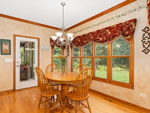 Tiny photo for 707 Evergreen Lane, Sugar Grove, IL 60554 (MLS # 12738123)