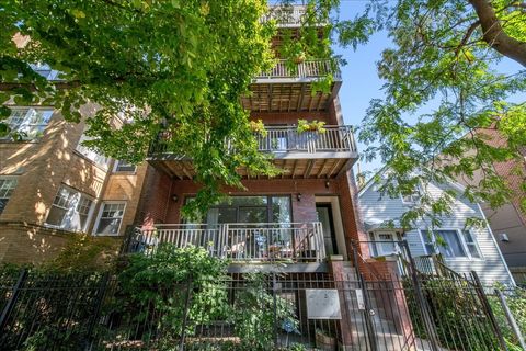Photo of 2019 N WHIPPLE Street #1, Chicago, IL 60647 (MLS # 12478232)