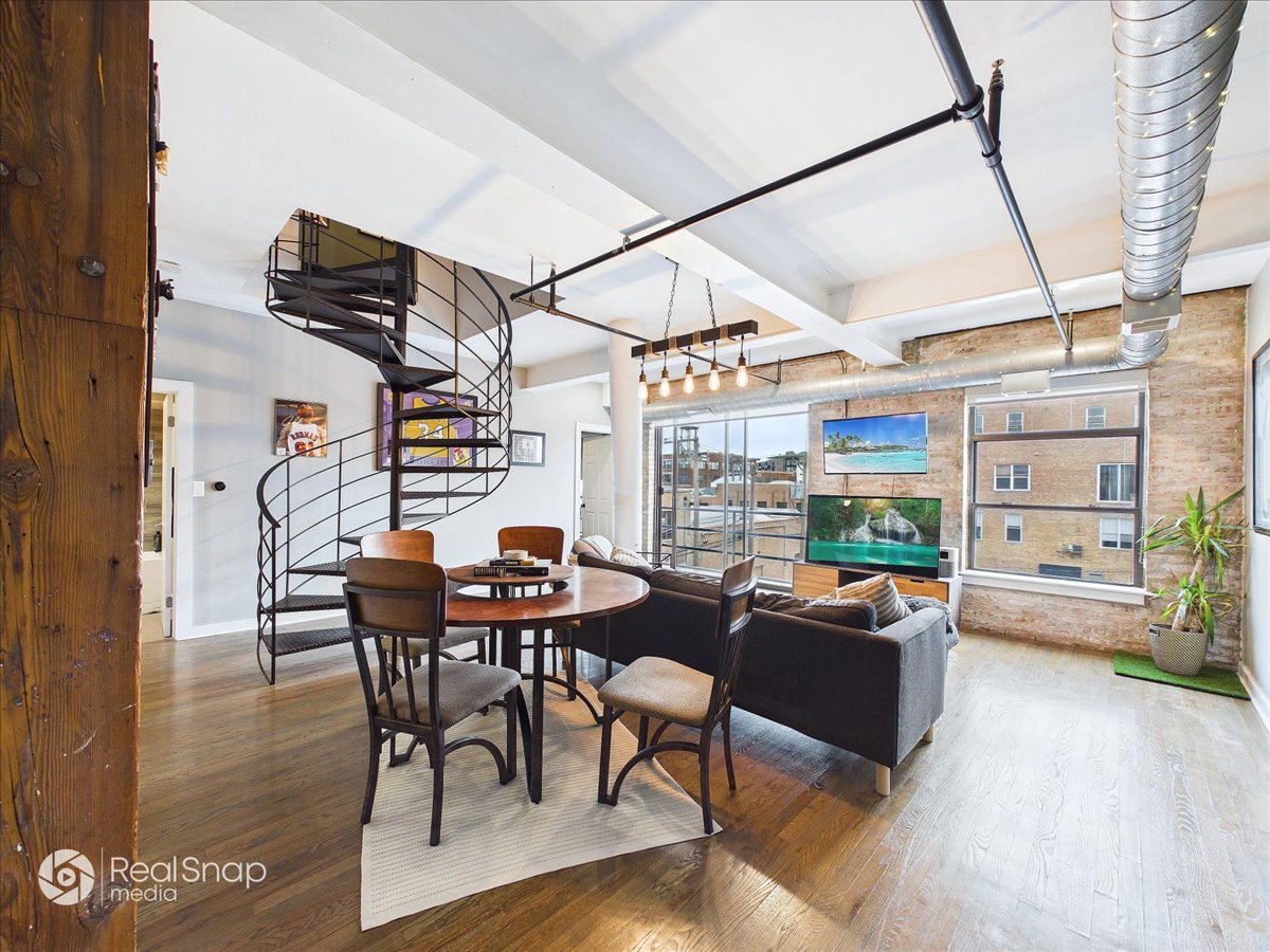 2221 N Lister Avenue 3C