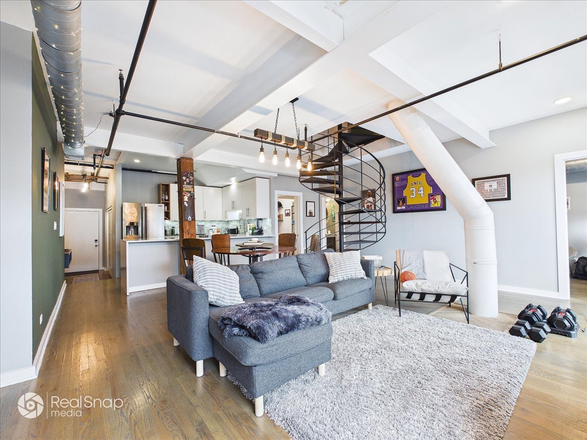 2221 N Lister Avenue 3C