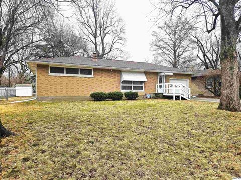 Tiny photo for 2025 W Hilltop Drive, Quincy, IL 62305 (MLS # 12584873)