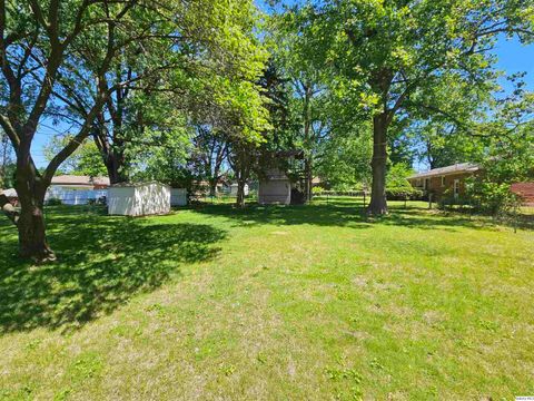 Tiny photo for 2025 W Hilltop Drive, Quincy, IL 62305 (MLS # 12584873)