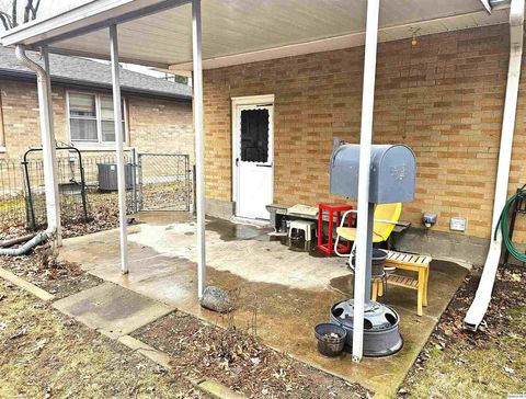 Tiny photo for 2025 W Hilltop Drive, Quincy, IL 62305 (MLS # 12584873)