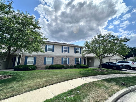 Photo of 1011 Sommerset Court #A, Elgin, IL 60120 (MLS # 12729188)