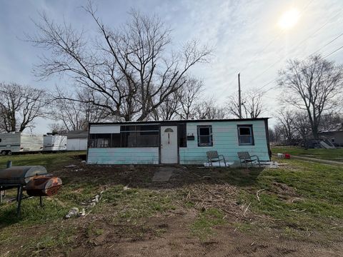 Tiny photo for 538 N Austin Street, Paris, IL 61944 (MLS # 12591987)