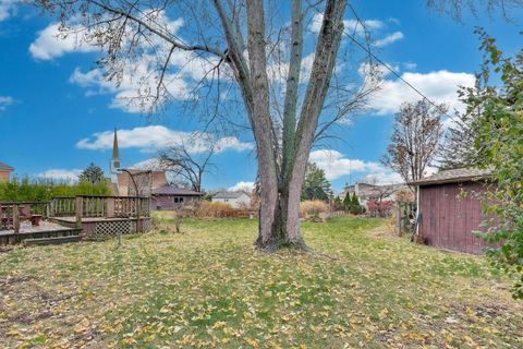 Tiny photo for 1040 S Linneman Road, Mount Prospect, IL 60056 (MLS # 12517226)