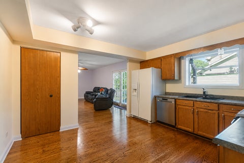 Tiny photo for 1898 McRae Lane, Mundelein, IL 60060 (MLS # 12760174)