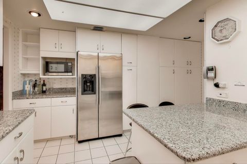 Tiny photo for 990 N Lake Shore Drive #9A, Chicago, IL 60611 (MLS # 12518805)