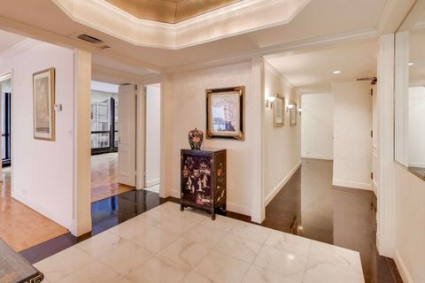 Tiny photo for 990 N Lake Shore Drive #9A, Chicago, IL 60611 (MLS # 12518805)