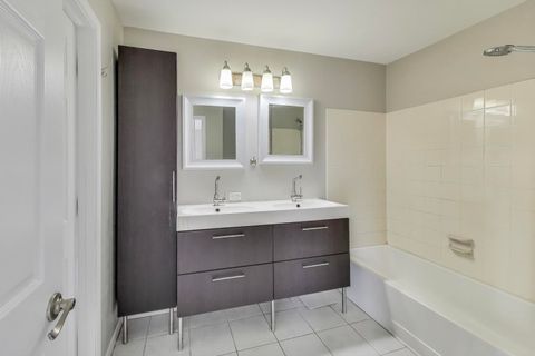 Tiny photo for 2546 Capitol Avenue, Aurora, IL 60503 (MLS # 12439114)