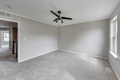 Tiny photo for 2546 Capitol Avenue, Aurora, IL 60503 (MLS # 12439114)