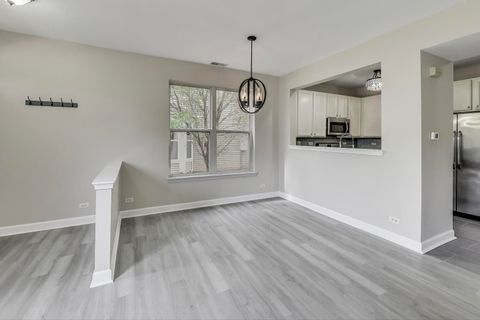 Tiny photo for 2546 Capitol Avenue, Aurora, IL 60503 (MLS # 12439114)