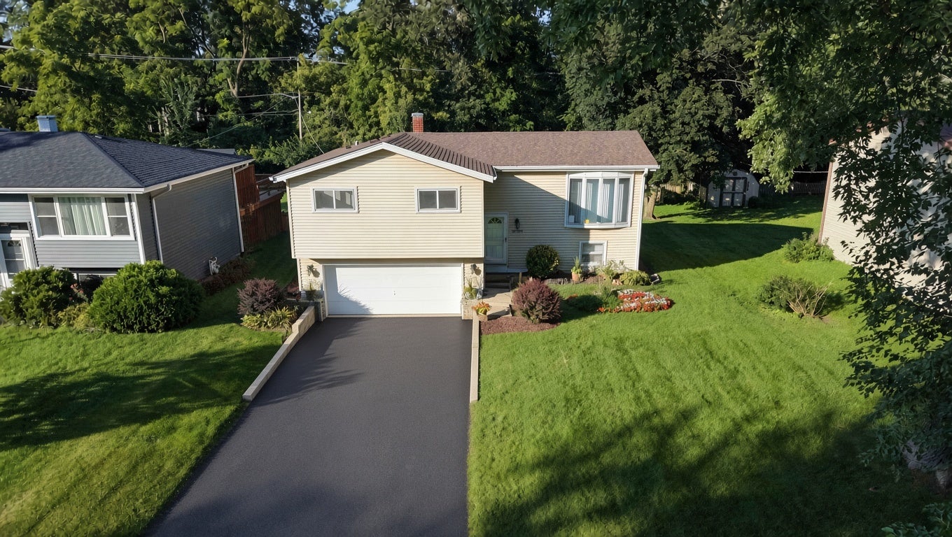 N335 Cottonwood Drive