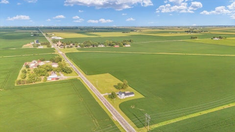 Tiny photo for 2055 County Road 2500 Road, Thomasboro, IL 61878 (MLS # 12708929)