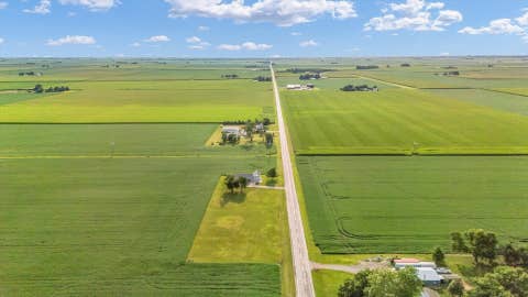 Tiny photo for 2055 County Road 2500 Road, Thomasboro, IL 61878 (MLS # 12708929)