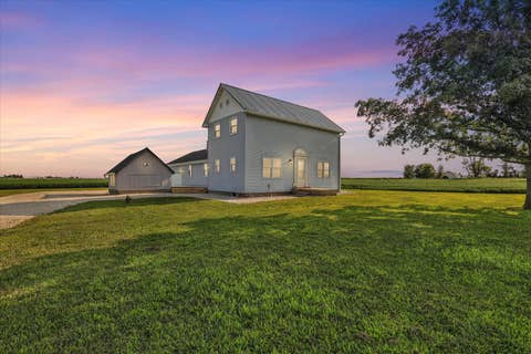 Tiny photo for 2055 County Road 2500 Road, Thomasboro, IL 61878 (MLS # 12708929)