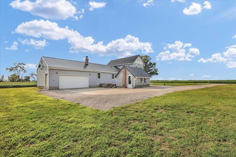 Tiny photo for 2055 County Road 2500 Road, Thomasboro, IL 61878 (MLS # 12708929)