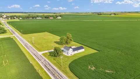 Tiny photo for 2055 County Road 2500 Road, Thomasboro, IL 61878 (MLS # 12708929)