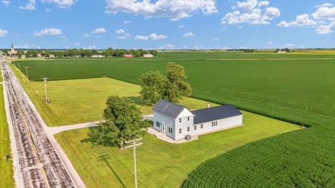 Tiny photo for 2055 County Road 2500 Road, Thomasboro, IL 61878 (MLS # 12708929)