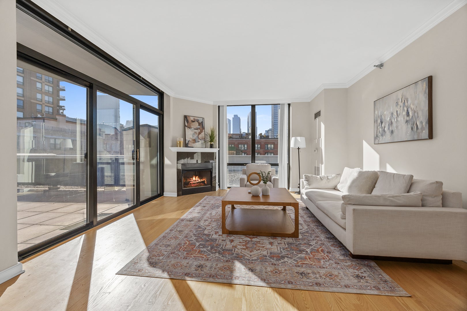 435 W Erie Street 701