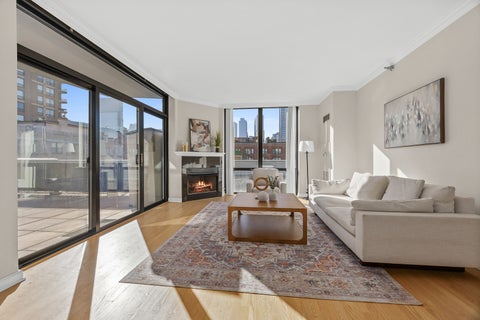Tiny photo for 435 W Erie Street #701, Chicago, IL 60654 (MLS # 12792452)