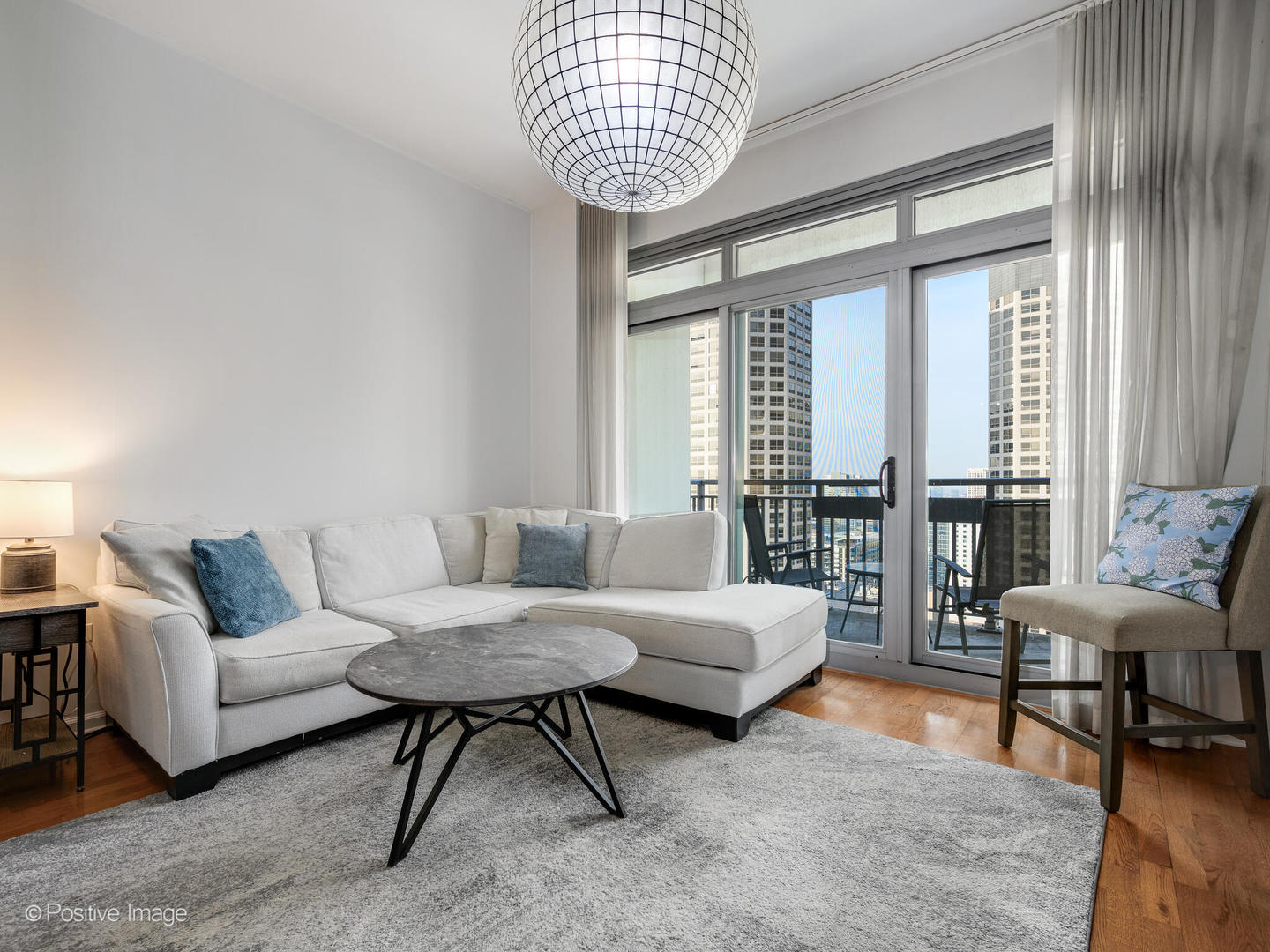 125 S Jefferson Street 3203