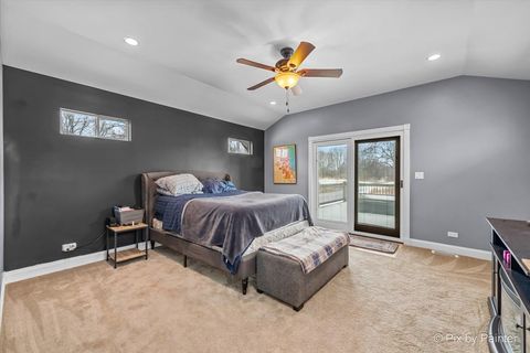 Tiny photo for 390 S Garden Avenue, Roselle, IL 60172 (MLS # 12548785)