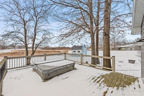 Tiny photo for 390 S Garden Avenue, Roselle, IL 60172 (MLS # 12548785)