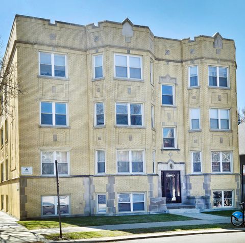Tiny photo for 1937 W Granville Avenue #1-A GE, Chicago, IL 60660 (MLS # 12481298)