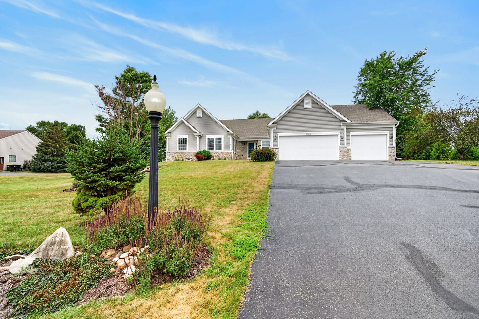 9103 Carol Lane