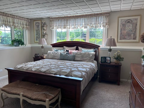 Tiny photo for 8 Canterbury Court, Lake In The Hills, IL 60156 (MLS # 12712784)