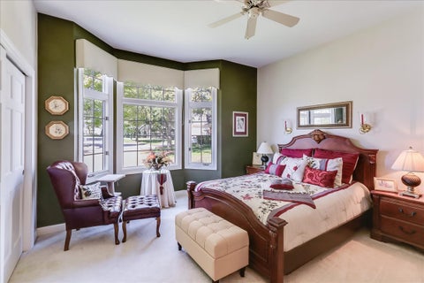 Tiny photo for 8 Canterbury Court, Lake In The Hills, IL 60156 (MLS # 12712784)
