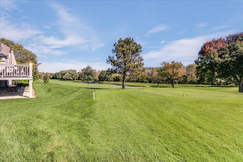 Tiny photo for 8 Canterbury Court, Lake In The Hills, IL 60156 (MLS # 12712784)