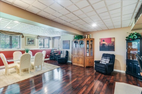 Tiny photo for 8 Canterbury Court, Lake In The Hills, IL 60156 (MLS # 12712784)