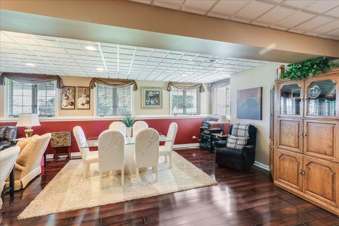 Tiny photo for 8 Canterbury Court, Lake In The Hills, IL 60156 (MLS # 12712784)