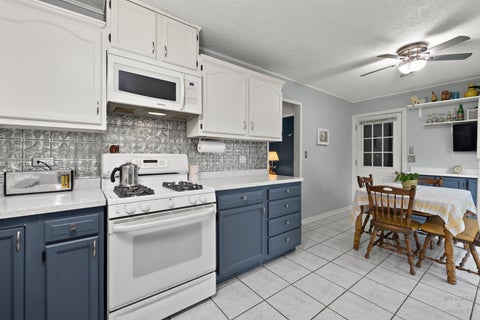 Tiny photo for 390 Larkdale Row, Wauconda, IL 60084 (MLS # 12770078)