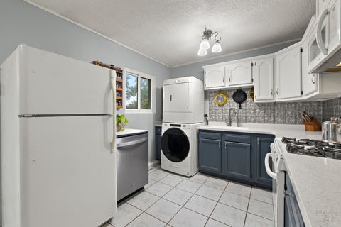 Tiny photo for 390 Larkdale Row, Wauconda, IL 60084 (MLS # 12770078)