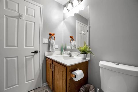 Tiny photo for 505 Cambridge Lane, Shorewood, IL 60404 (MLS # 12607127)