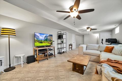 Tiny photo for 505 Cambridge Lane, Shorewood, IL 60404 (MLS # 12607127)