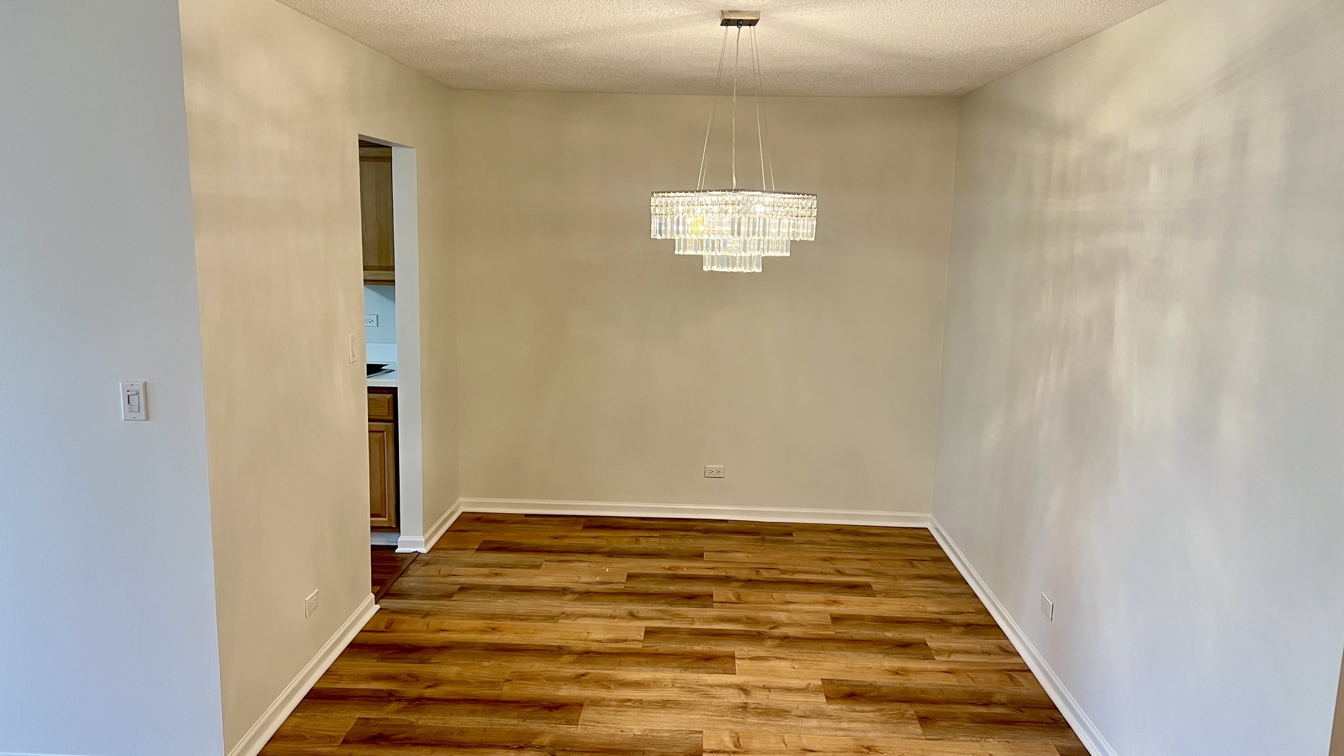 36 W Fern Court 117B