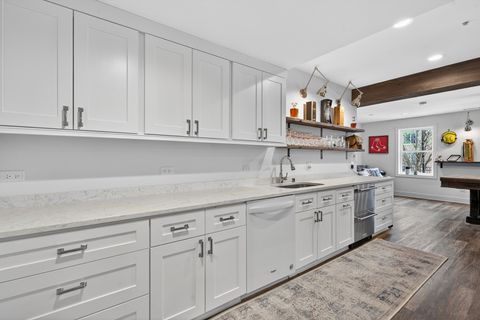 Tiny photo for 5916 Parkview Drive, Western Springs, IL 60558 (MLS # 12611333)