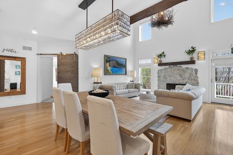 Tiny photo for 5916 Parkview Drive, Western Springs, IL 60558 (MLS # 12611333)