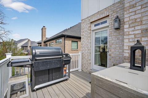 Tiny photo for 5916 Parkview Drive, Western Springs, IL 60558 (MLS # 12611333)