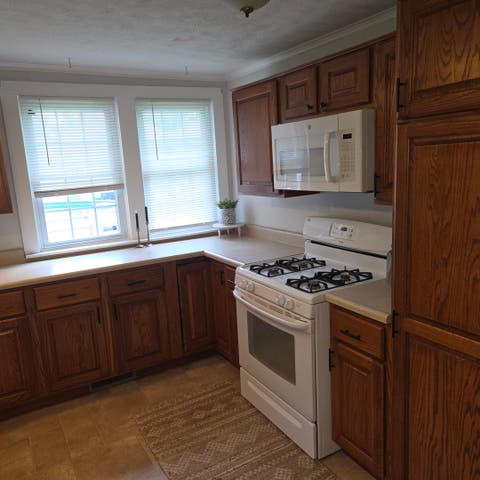 Tiny photo for 1206 S Commercial Street, Benton, IL 62812 (MLS # 12692350)