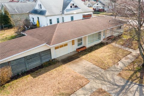 Tiny photo for 202 N 21st Street, Murphysboro, IL 62966 (MLS # 12580312)