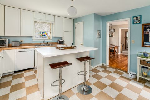 Tiny photo for 202 N 21st Street, Murphysboro, IL 62966 (MLS # 12580312)