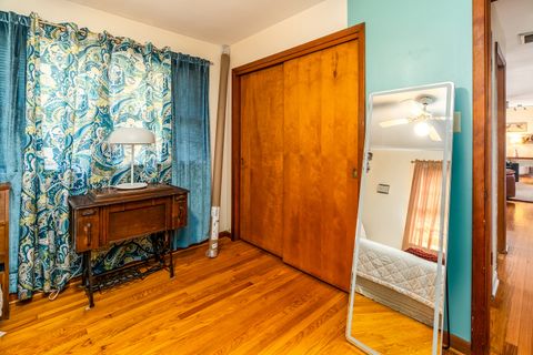 Tiny photo for 202 N 21st Street, Murphysboro, IL 62966 (MLS # 12580312)